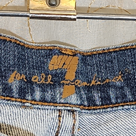 7 for all mankind woman's jeans - Picture 3 of 5